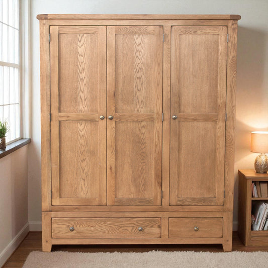 MCB008 - 3 Door Sideboard