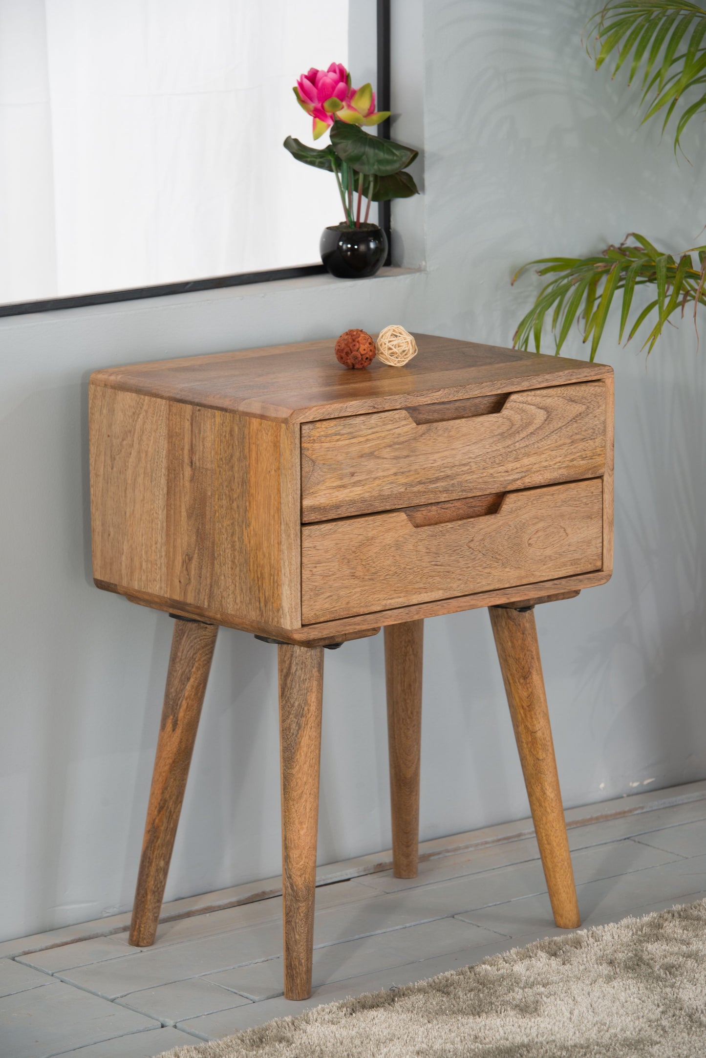 SU005 Surya Side Table